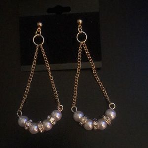 Pearl earings